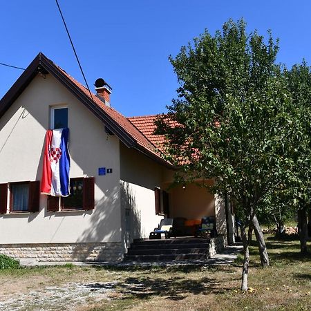 Holiday Home Matan Saborsko Exterior foto