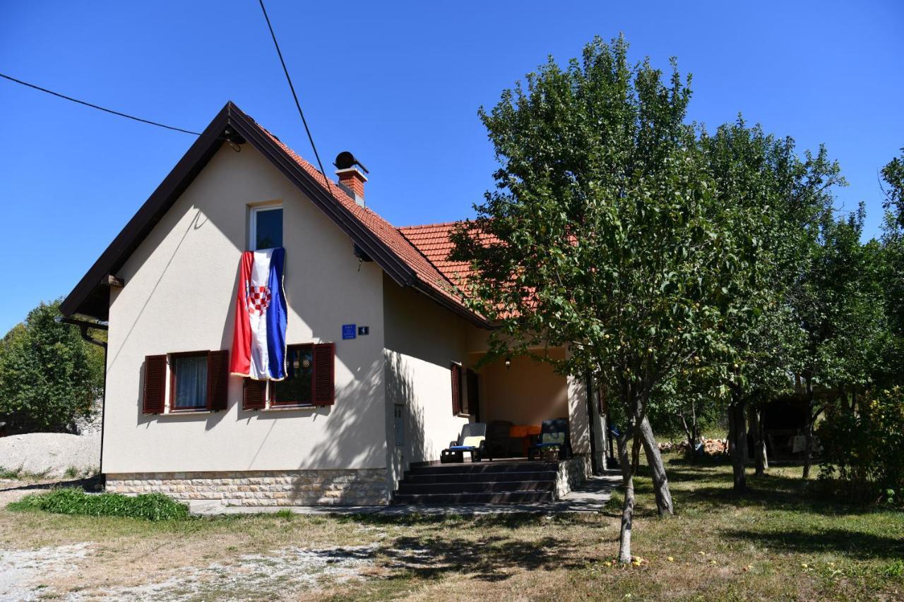Holiday Home Matan Saborsko Exterior foto