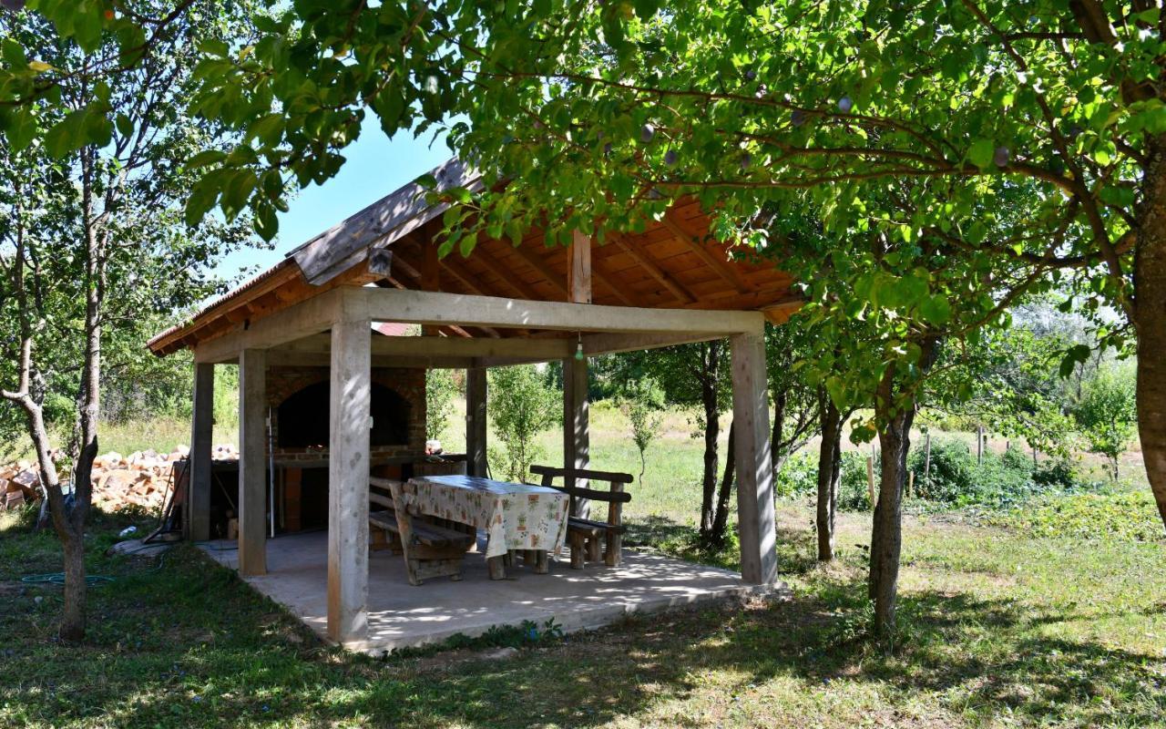 Holiday Home Matan Saborsko Exterior foto
