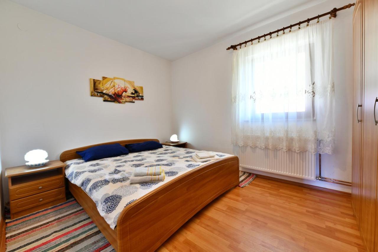 Holiday Home Matan Saborsko Exterior foto